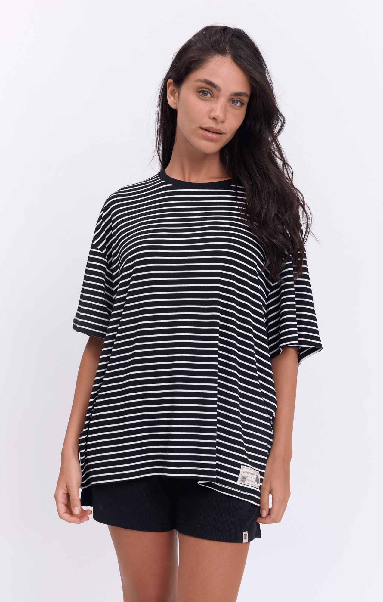 Black & White Stripes T-Shirt - GONSURFING