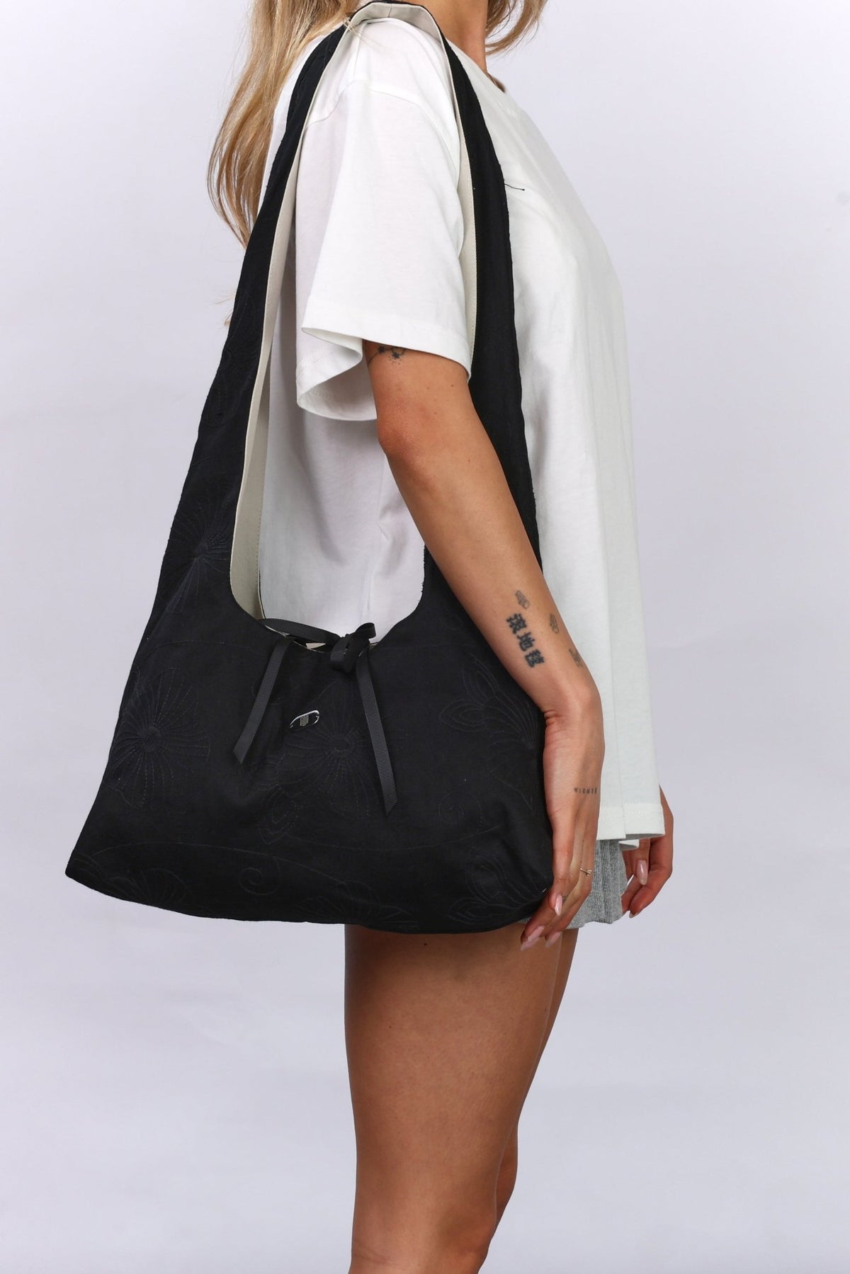 Crossbody bag - Black Floral \ Stone - GON