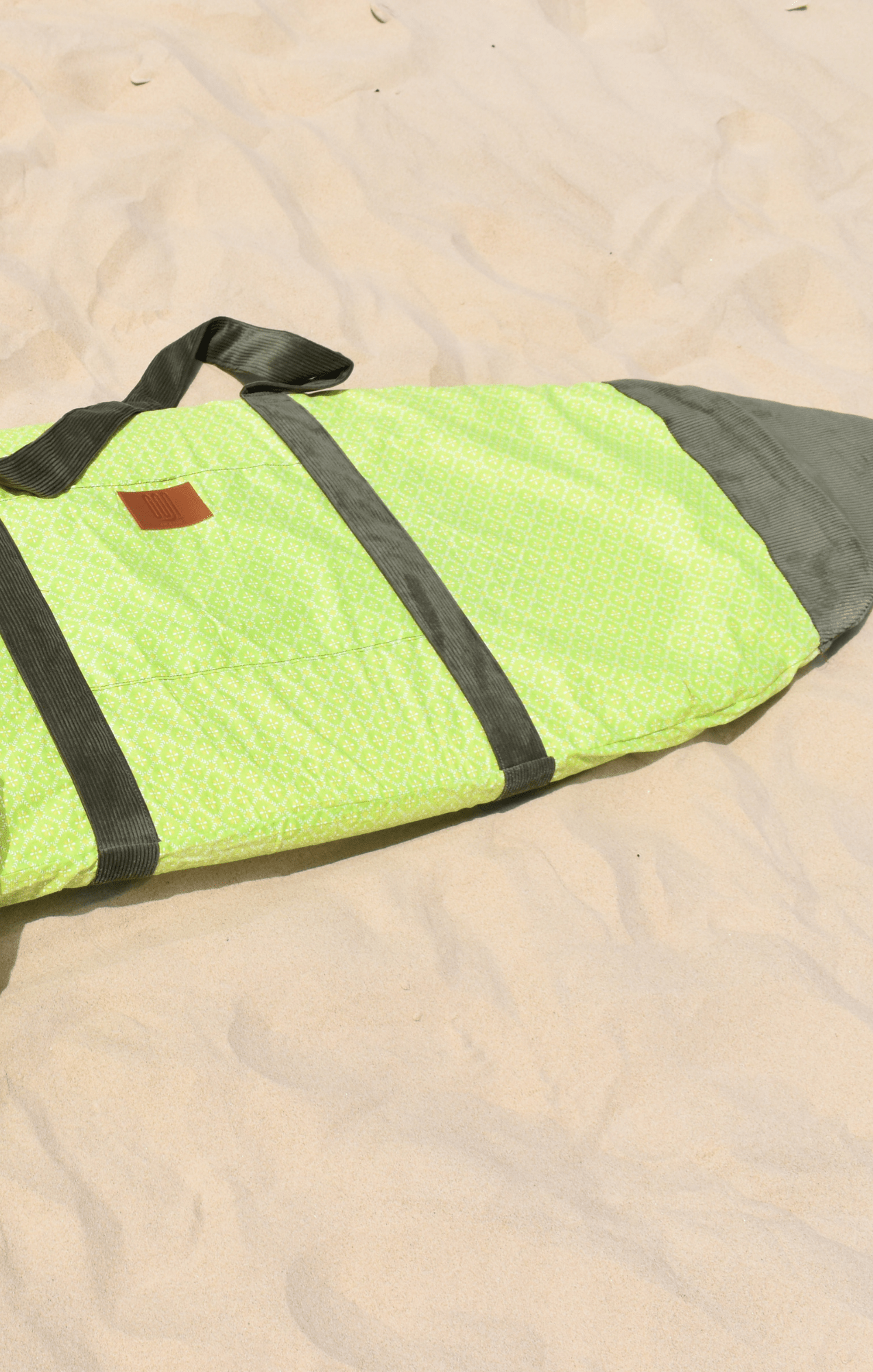 Green flowers - Surfboard Bag - GONSURFING
