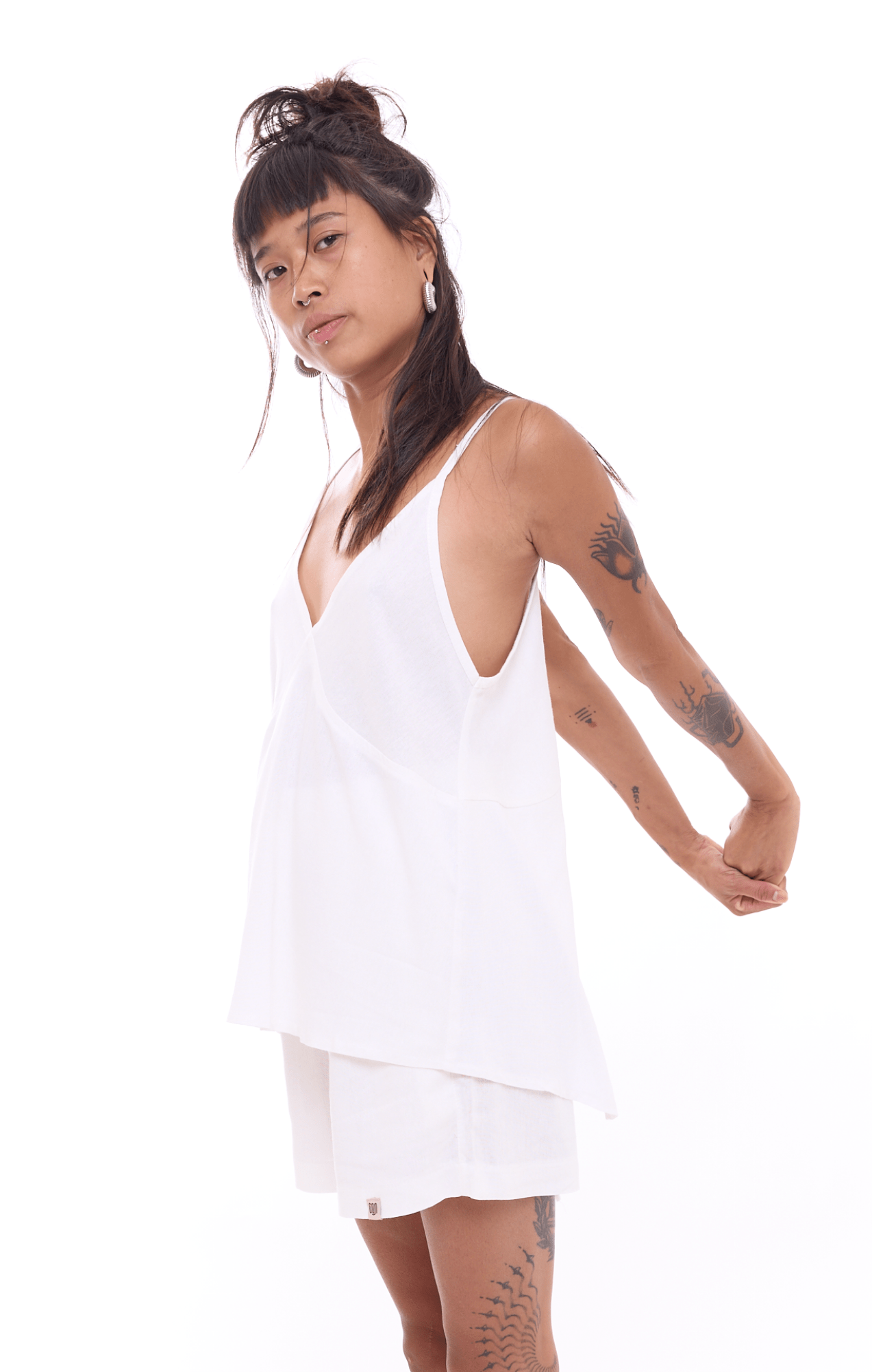 Off White - Women Linen Top - GONSURFING