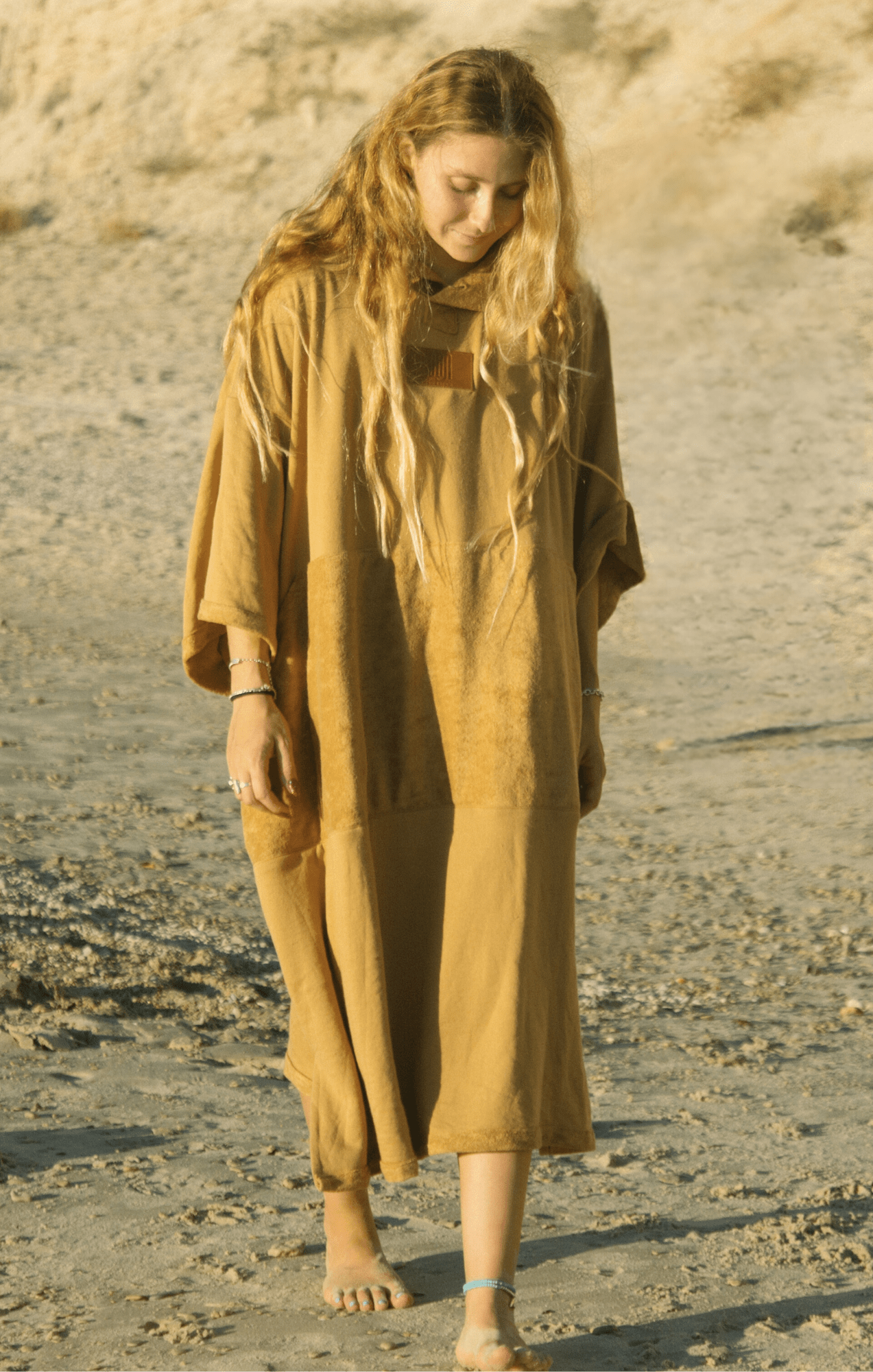 Beige - Poncho - GONSURFING