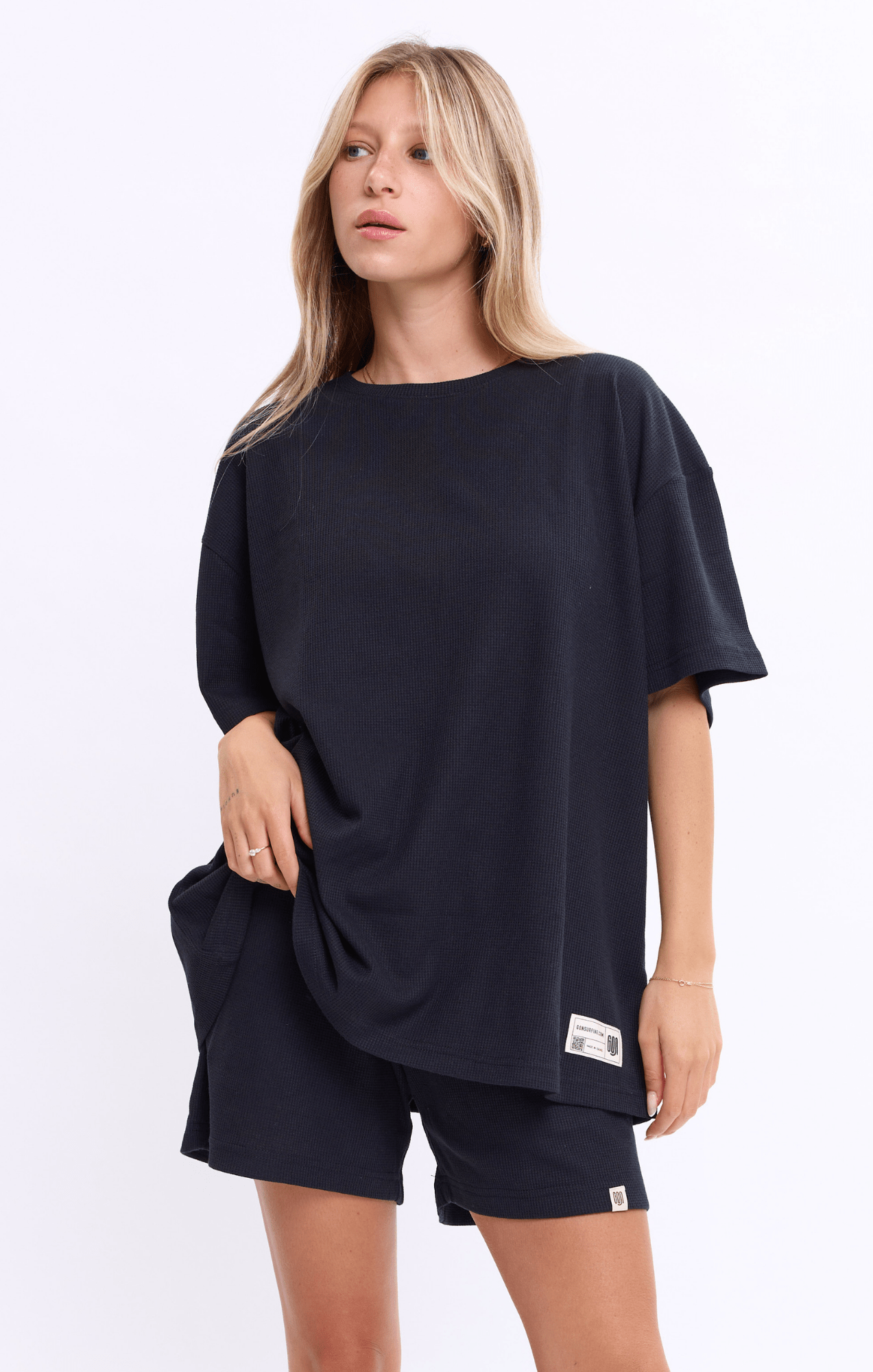 Black - Waffle T-Shirt - GONSURFING