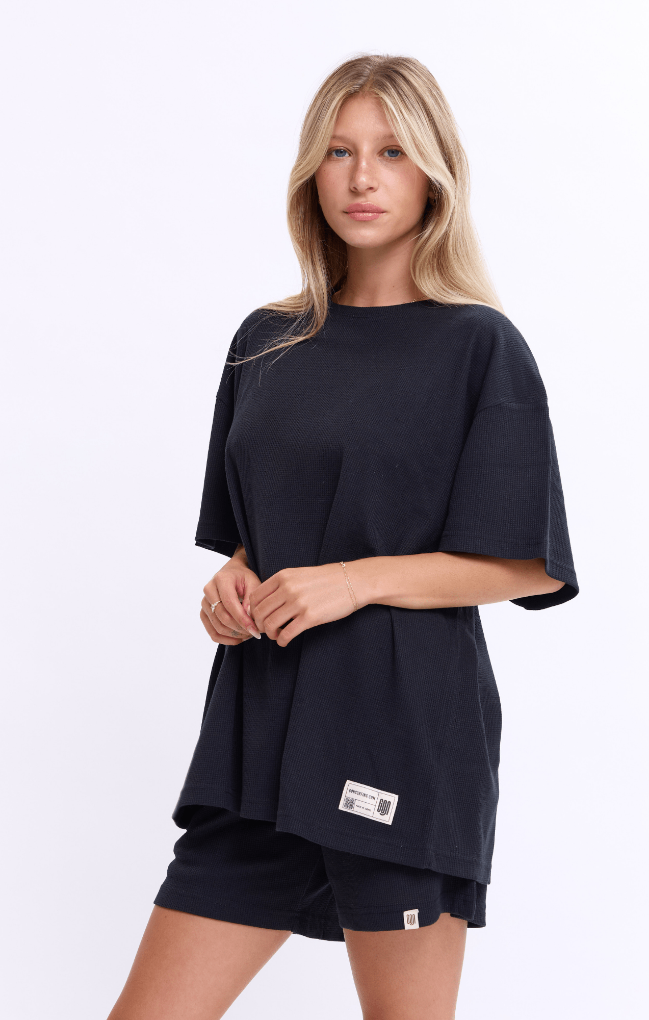 Black - Waffle T-Shirt - GONSURFING