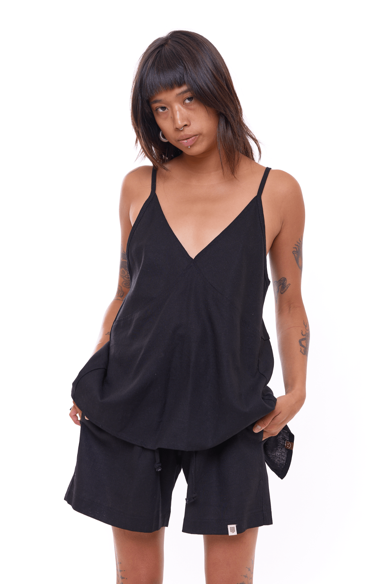 Black - Women Linen Top - GONSURFING