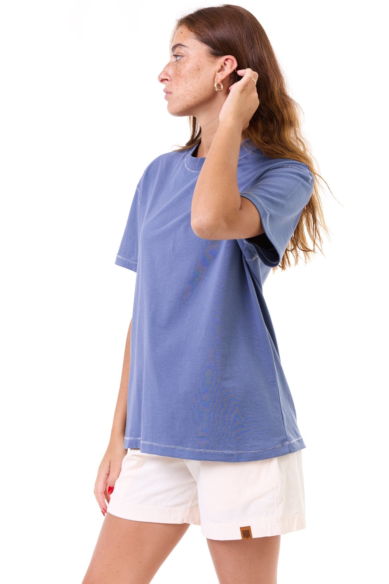 Blue - stitches t-shirt - GONSURFING