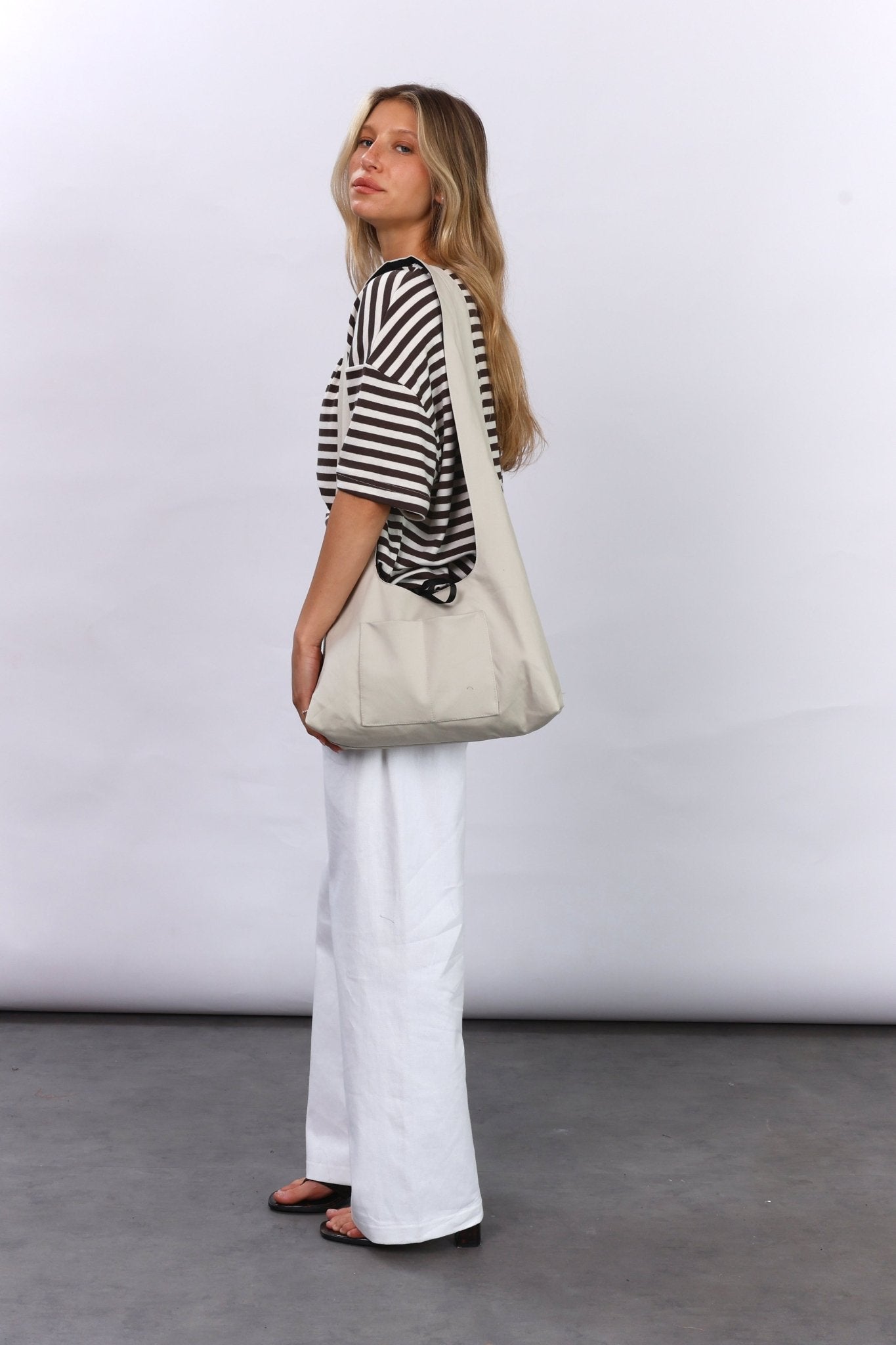 Crossbody bag - Stone / Black Floral - GON