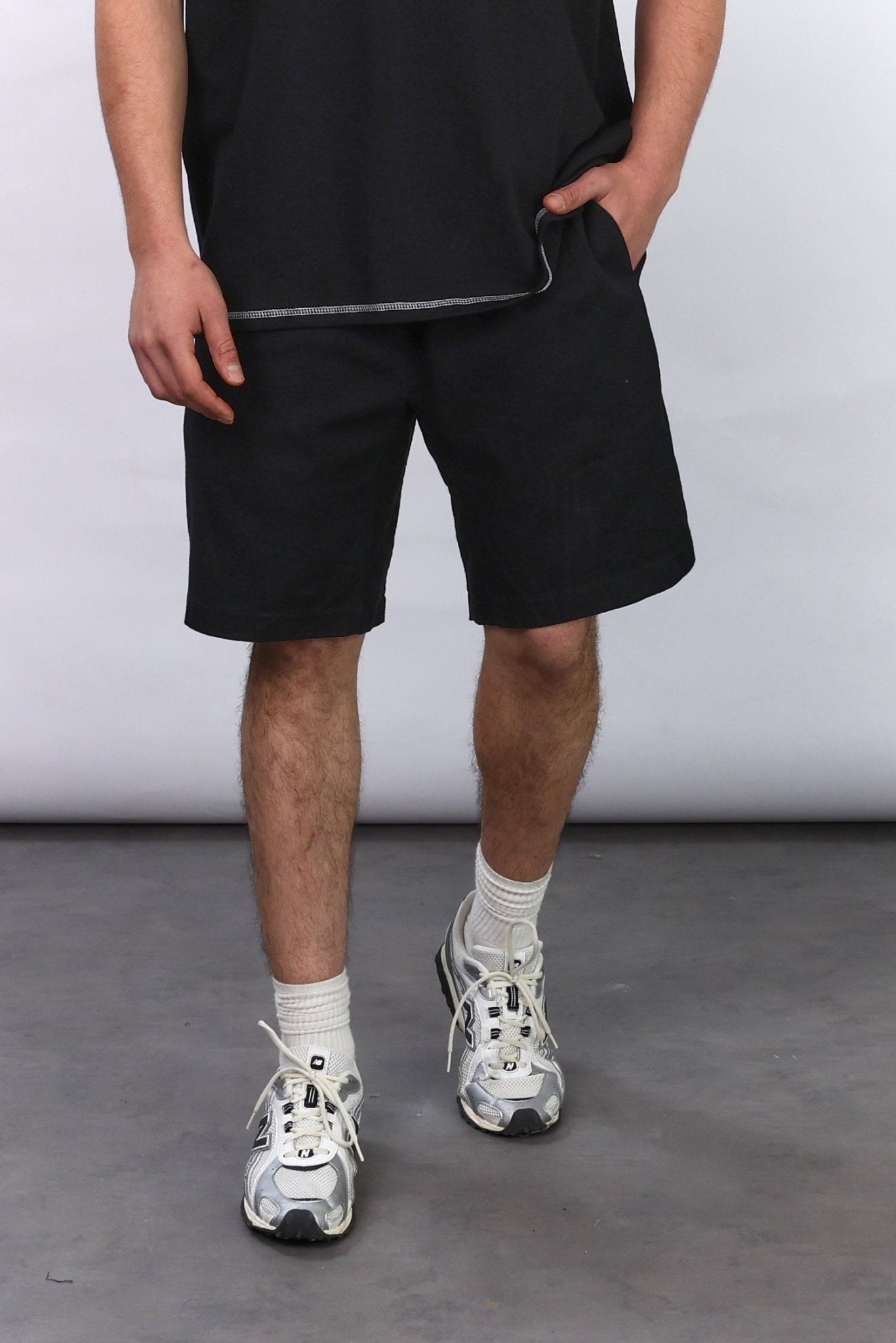 Drill Bermuda Shorts - Black - GON