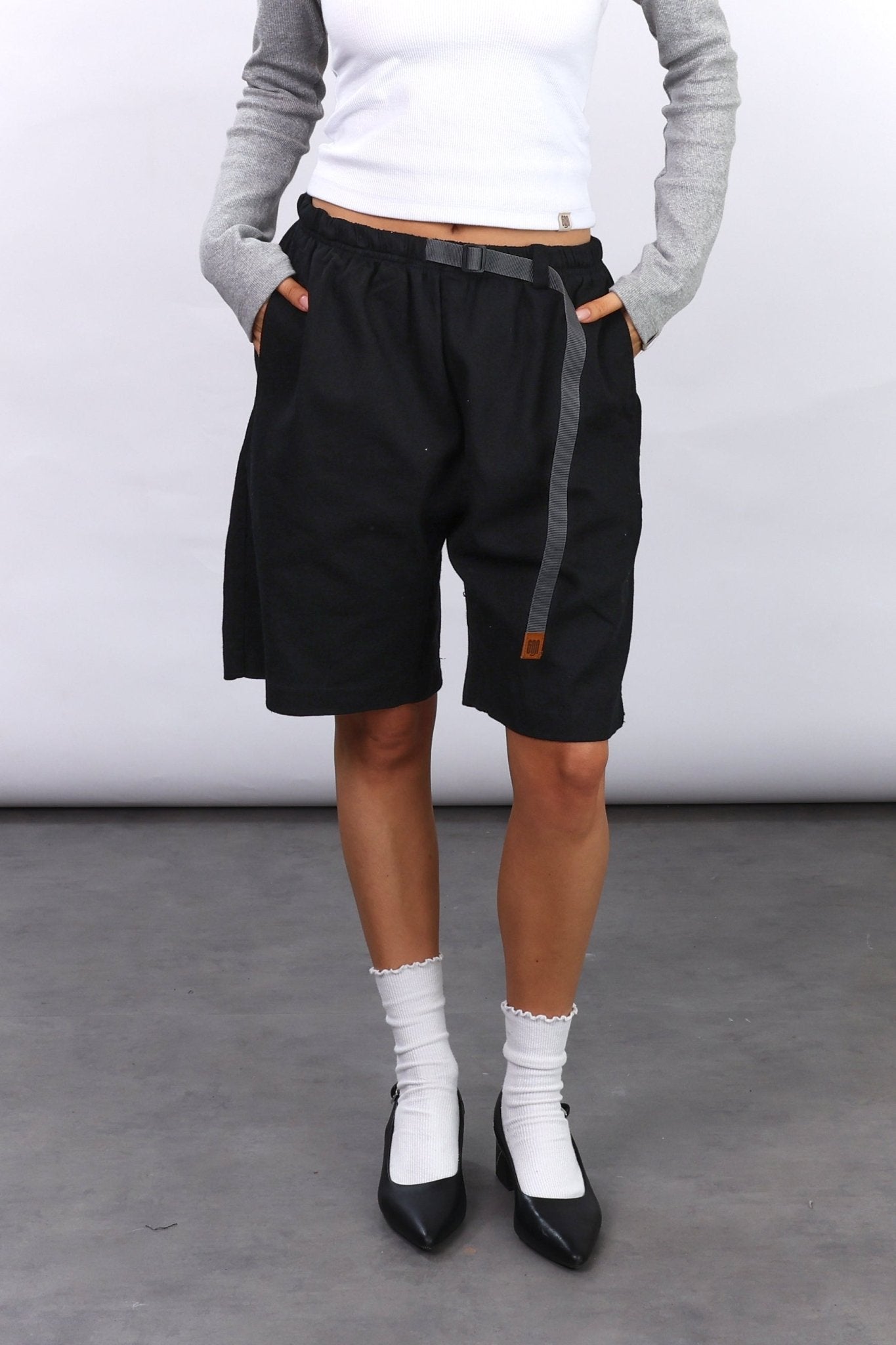 Drill Bermuda Shorts - Black - GON