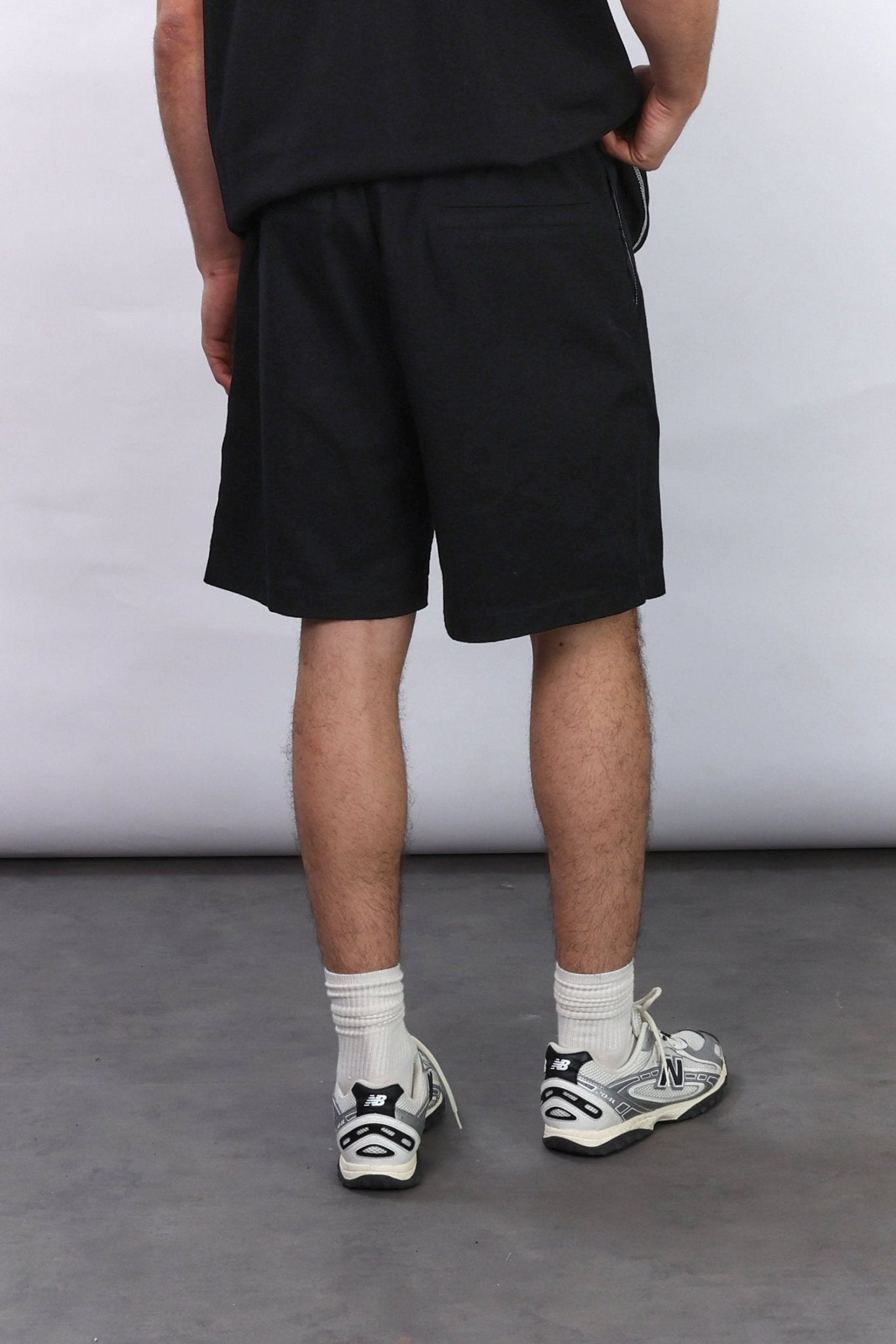 Drill Bermuda Shorts - Black - GON