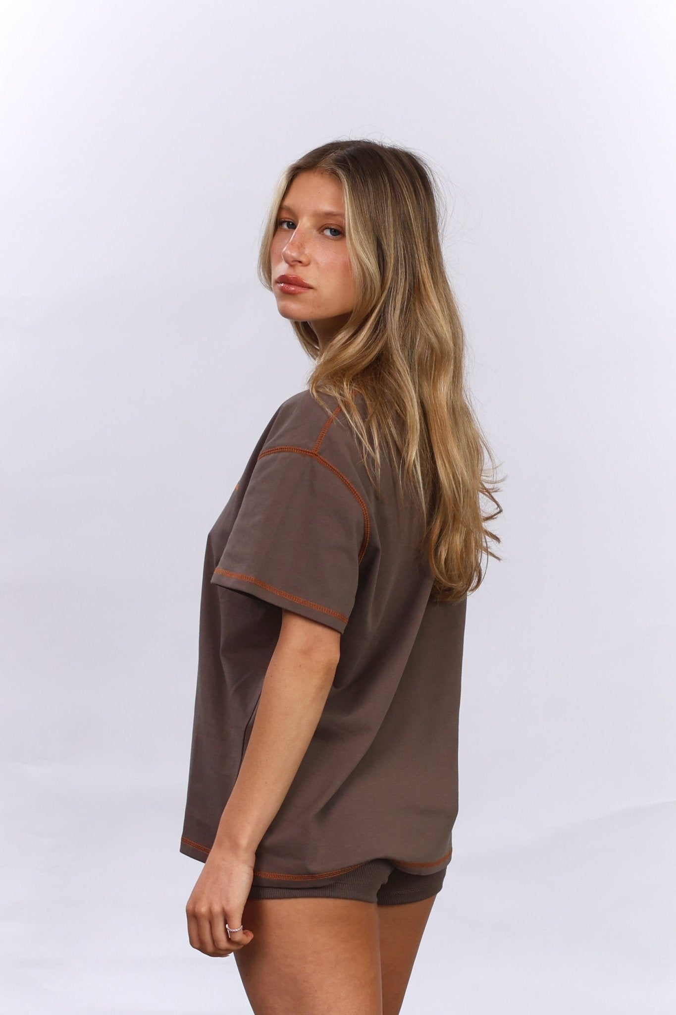 Flatlock Tee – Moka - GON