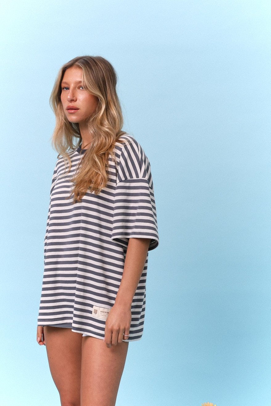 Gray Stripes - Oversize T-Shirt - GON