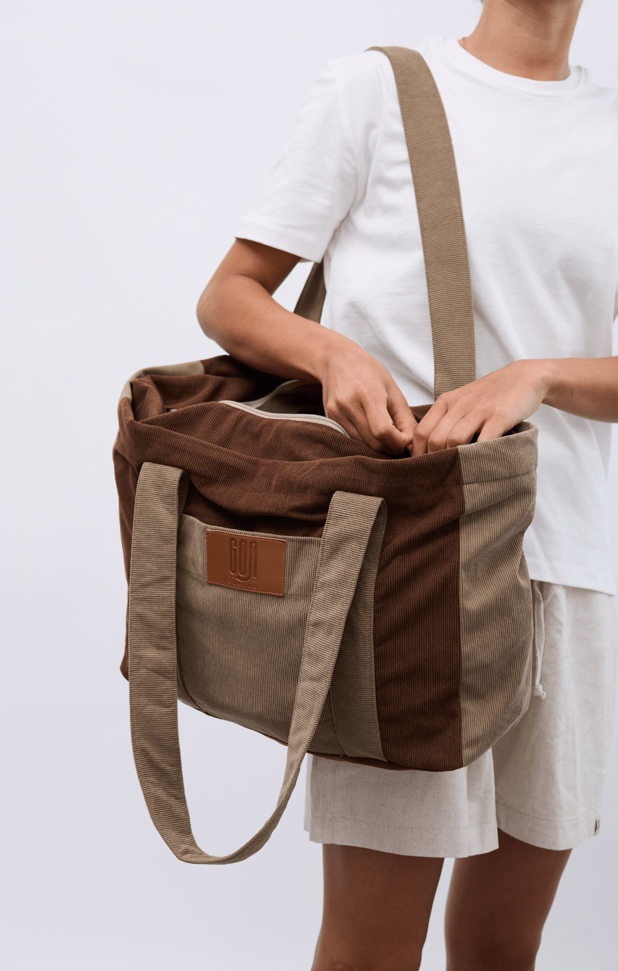 Khaki & Brown - Corduroy Bag - GONSURFING