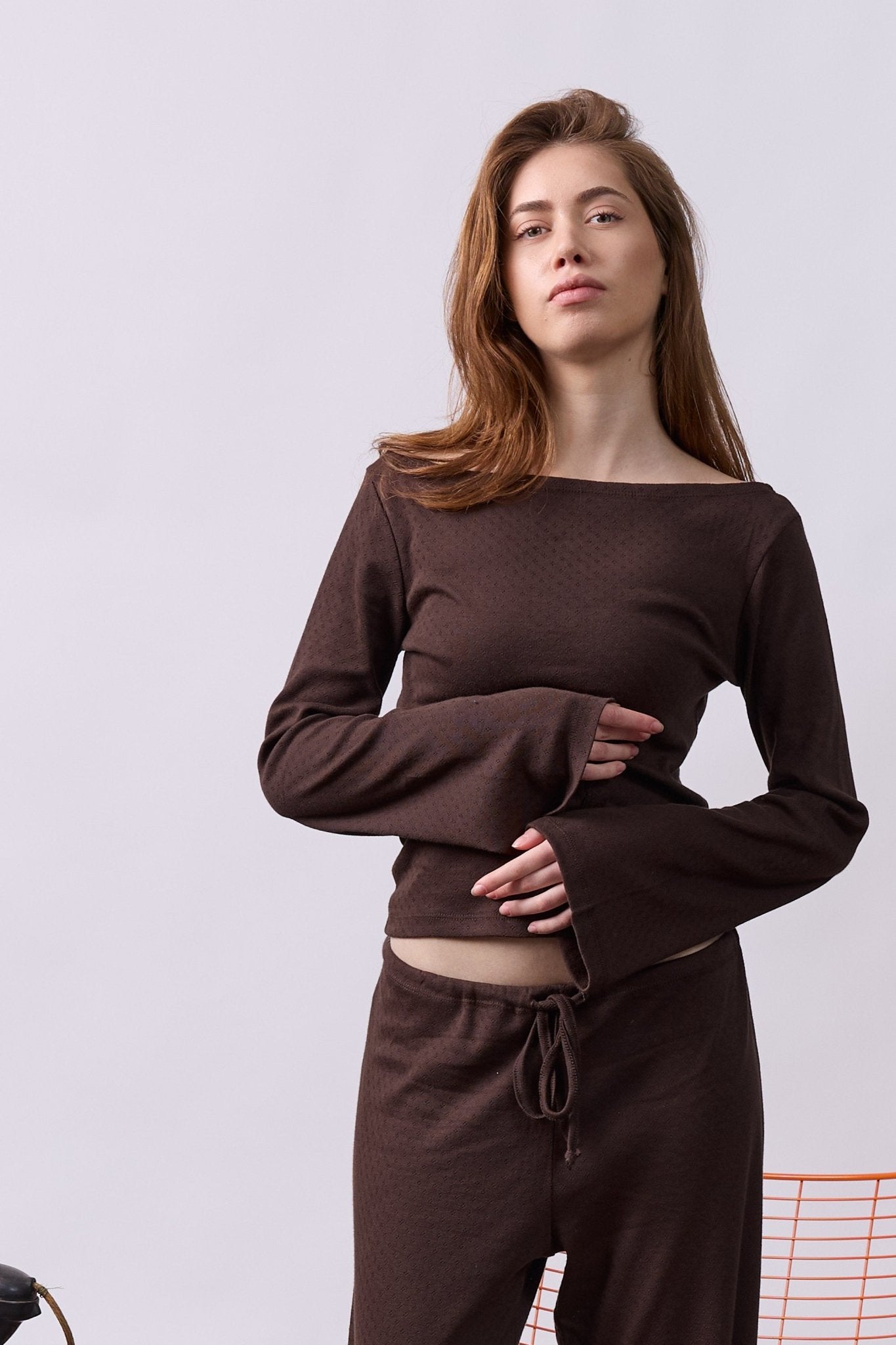 Off shoulder shirt - Brown pointeil - GON