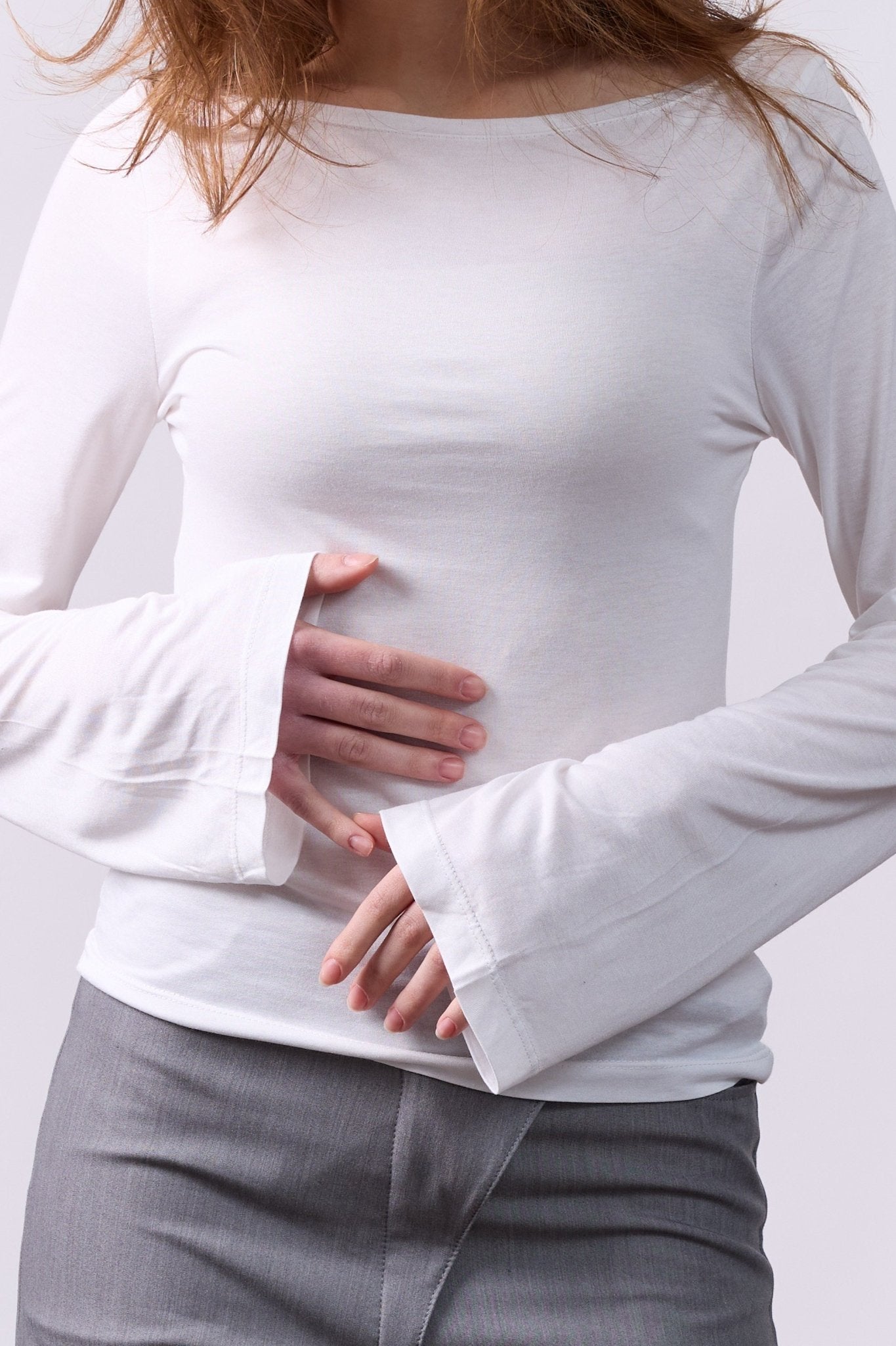 Off shoulder shirt - White - GON