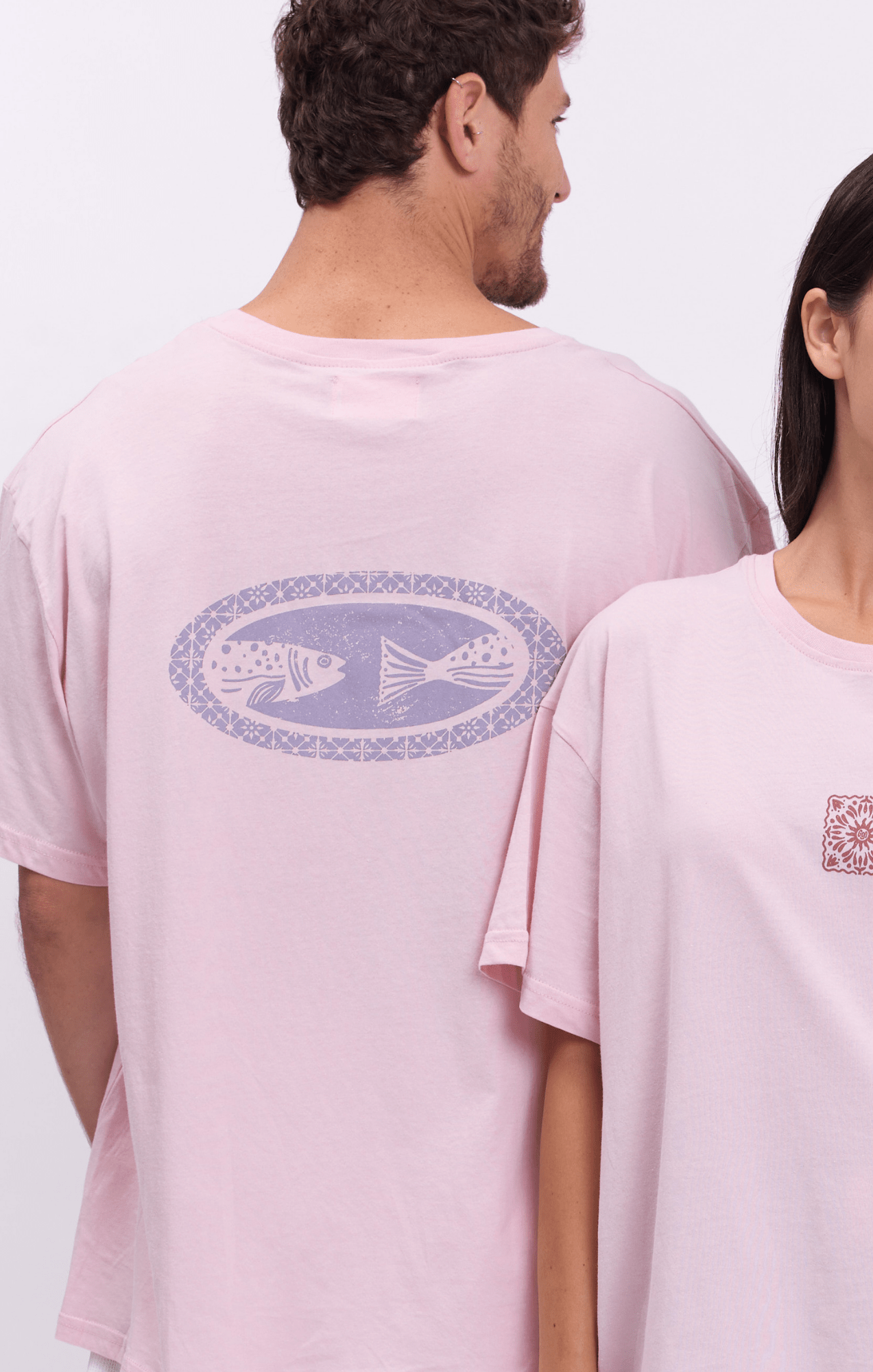 Oval fish - Oversize T-Shirt - GONSURFING