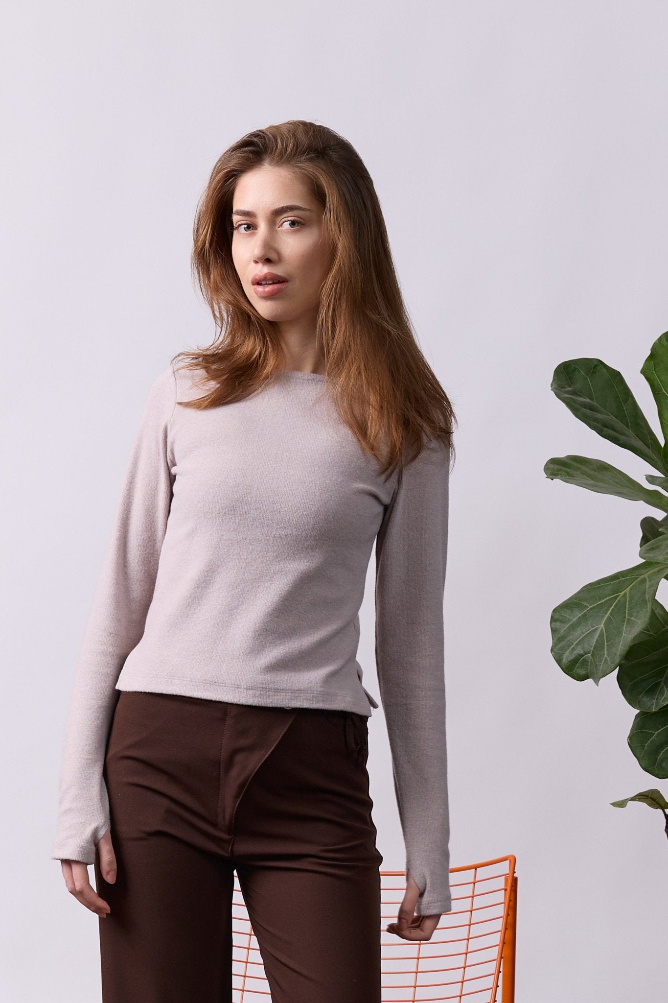 Rib Thumbhole Shirt - Beige - GON