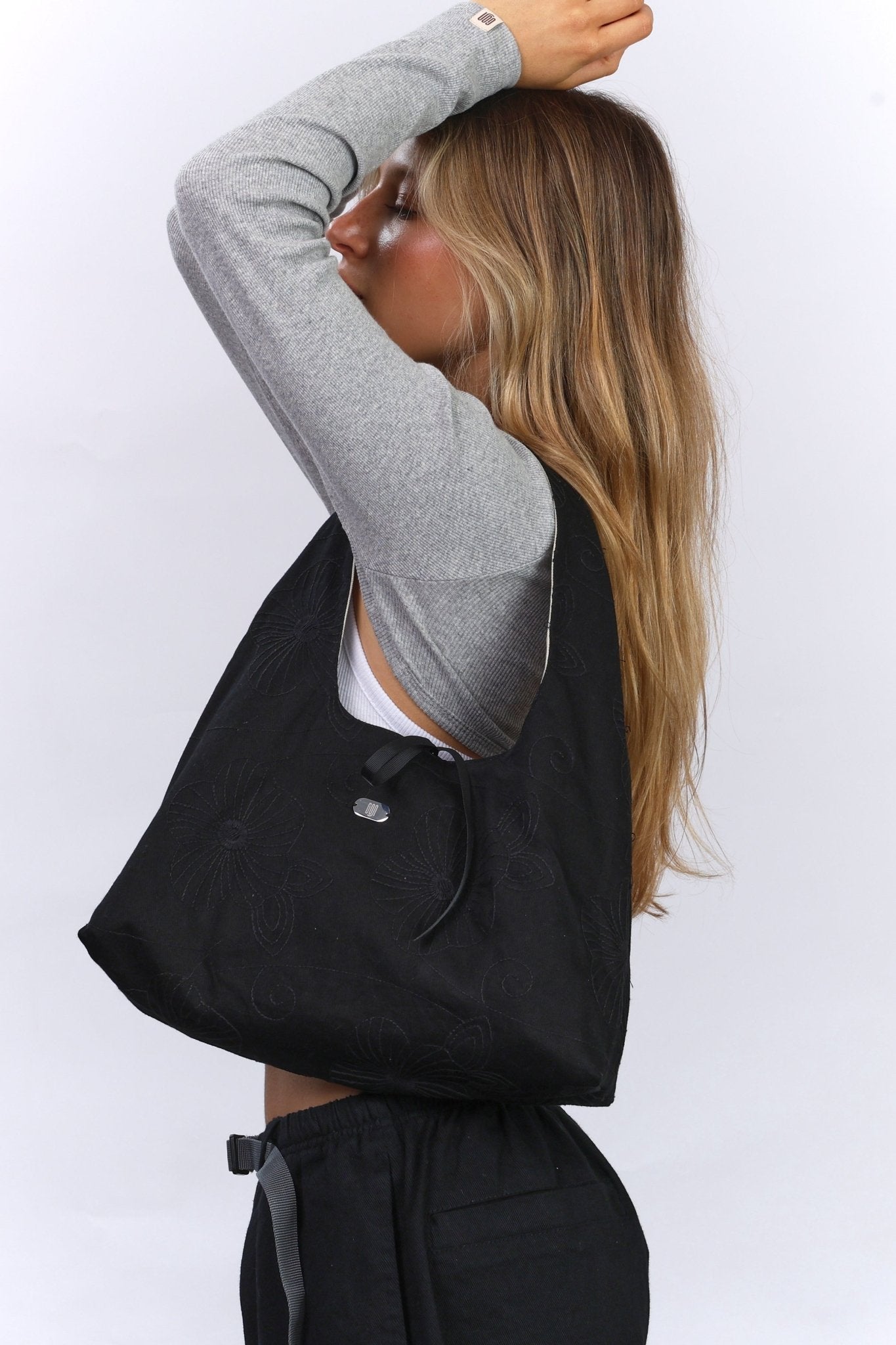 Shoulder bag - Black Floral / Stone - GON