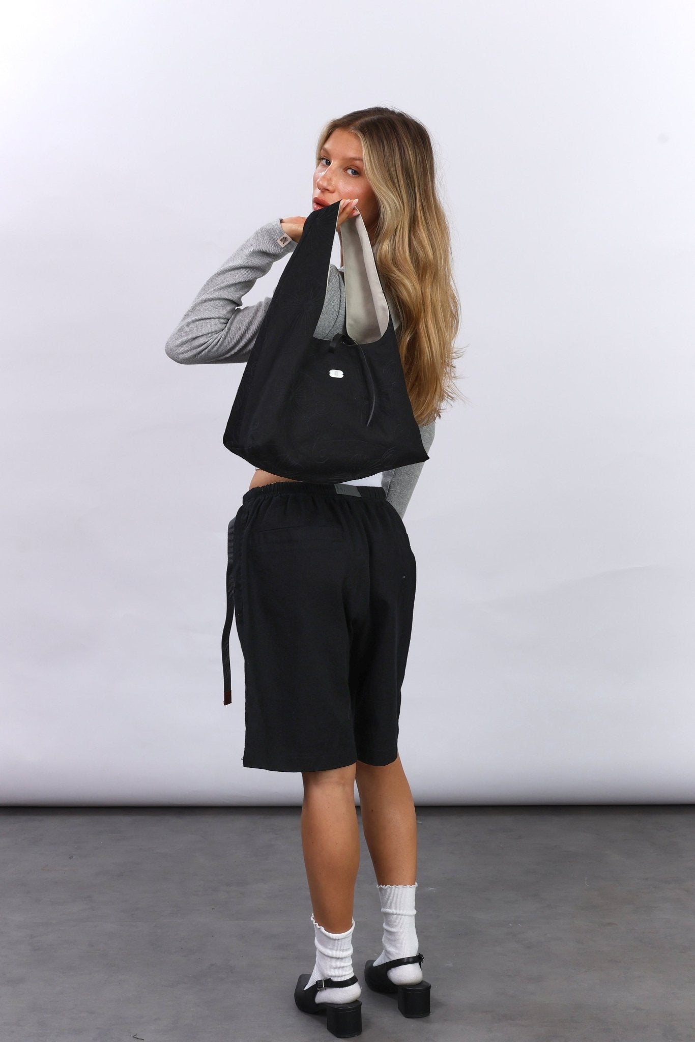 Shoulder bag - Black Floral / Stone - GON