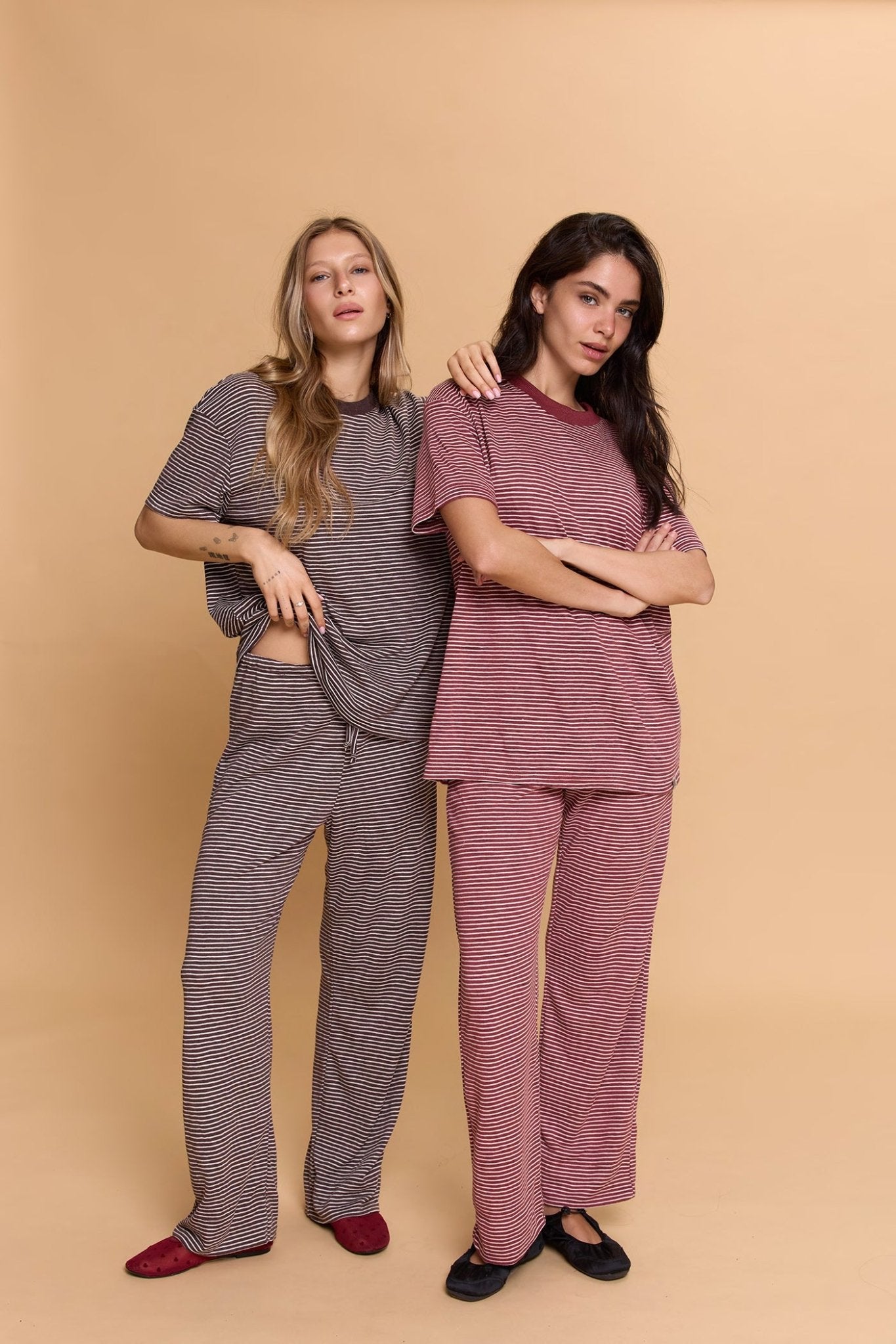 Striped T-shirt - Burgundy - GONSURFING