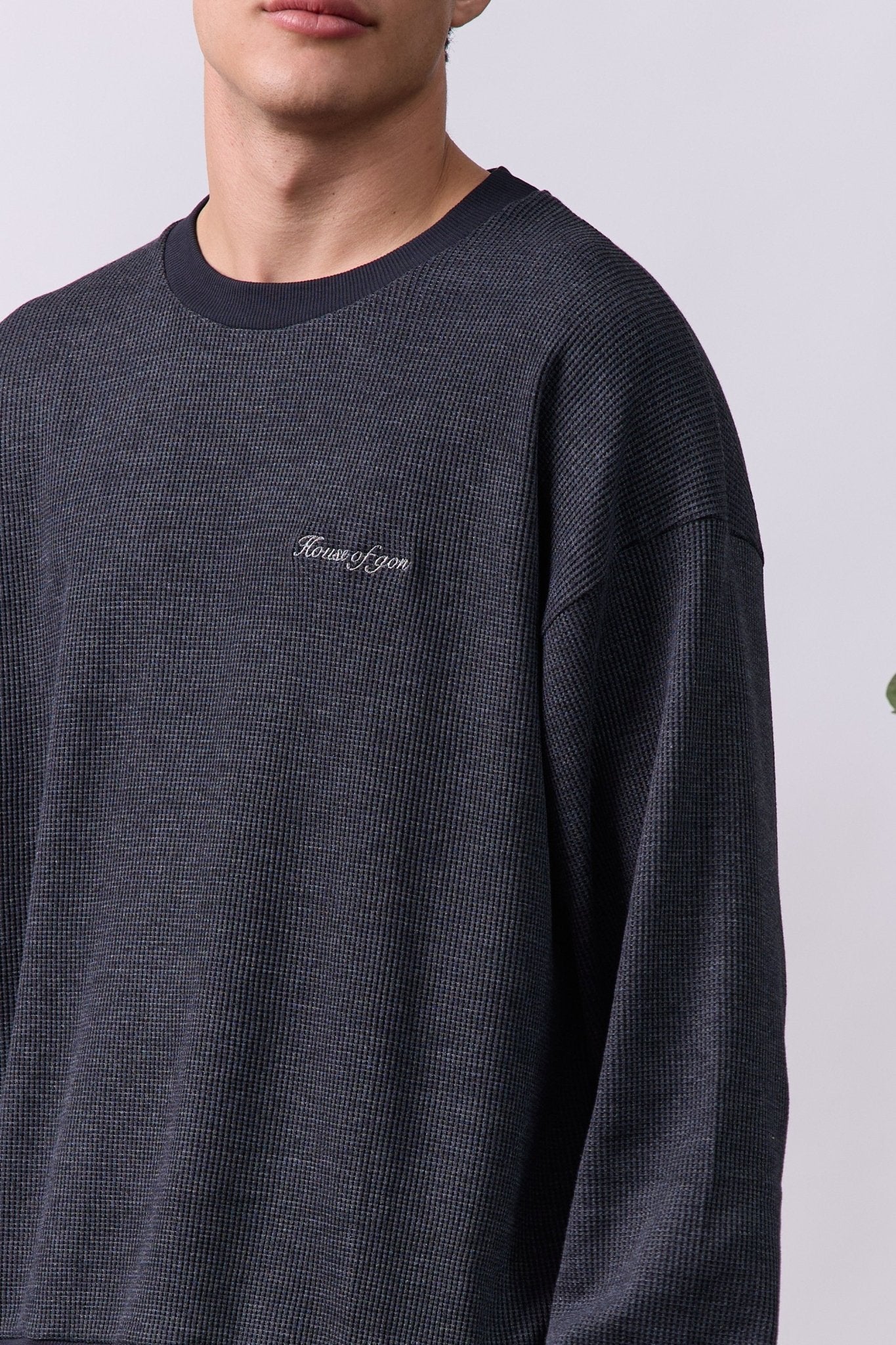 Vintage Waffle Sweatshirt – Black wash - GON