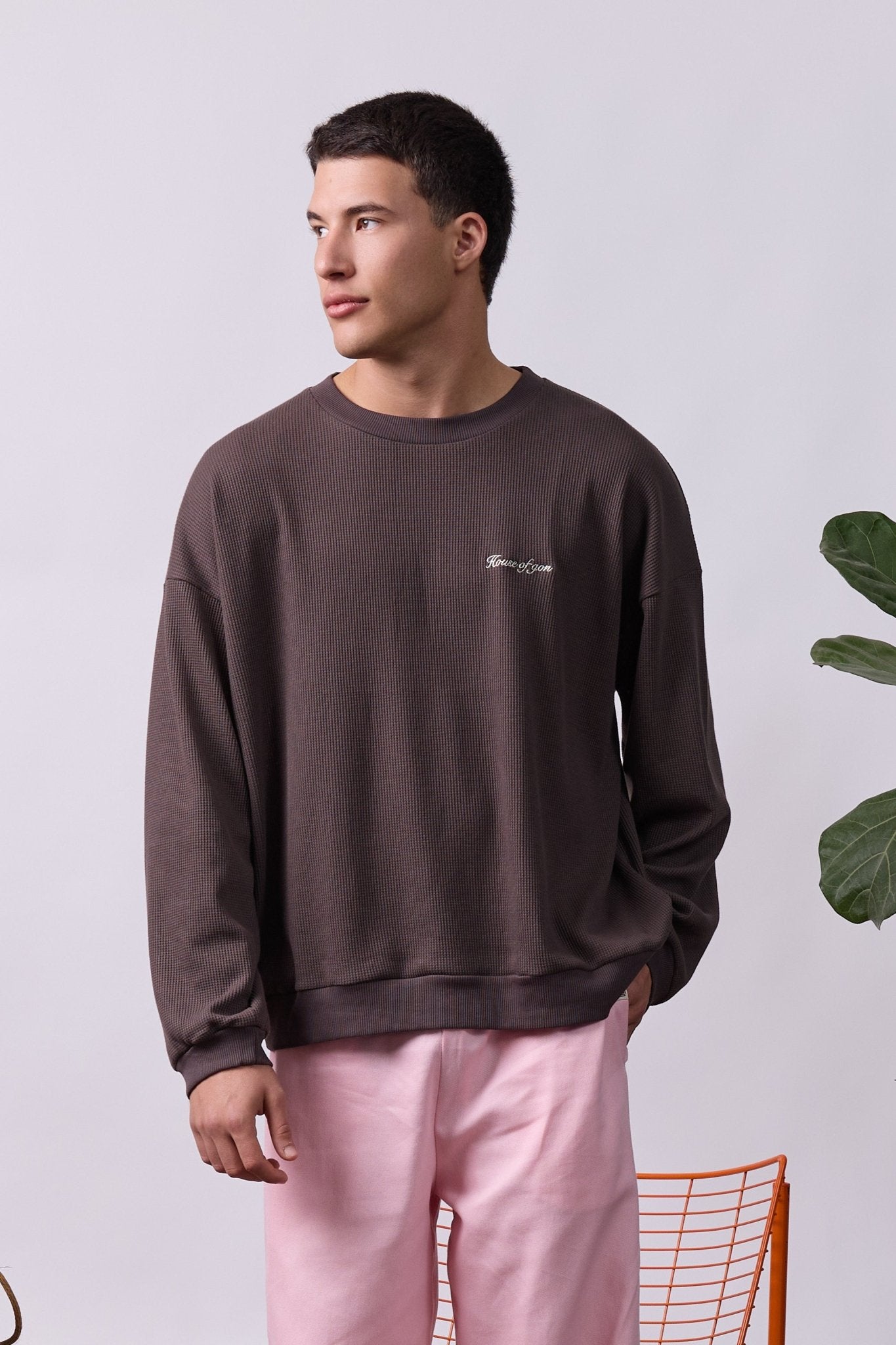 Vintage Waffle Sweatshirt – Dark Brown - GON