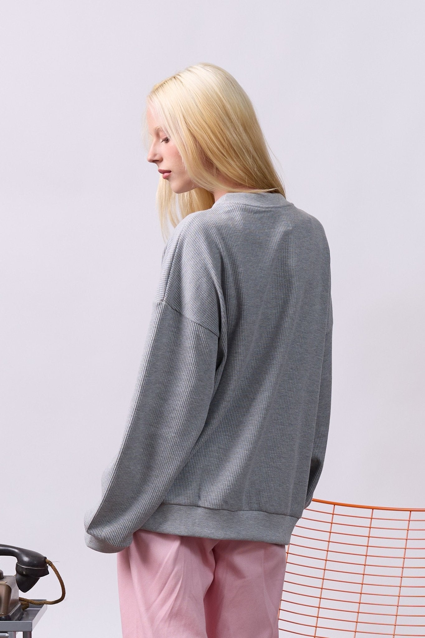 Vintage Waffle Sweatshirt – Gray - GON