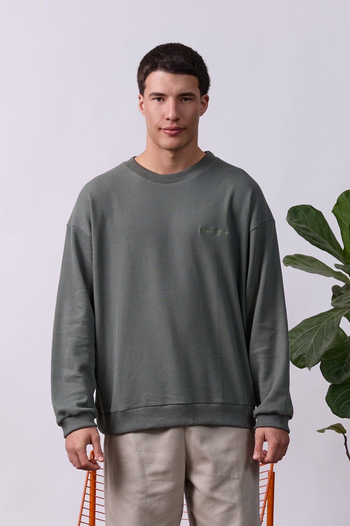 Vintage Waffle Sweatshirt – Olive Green - GON