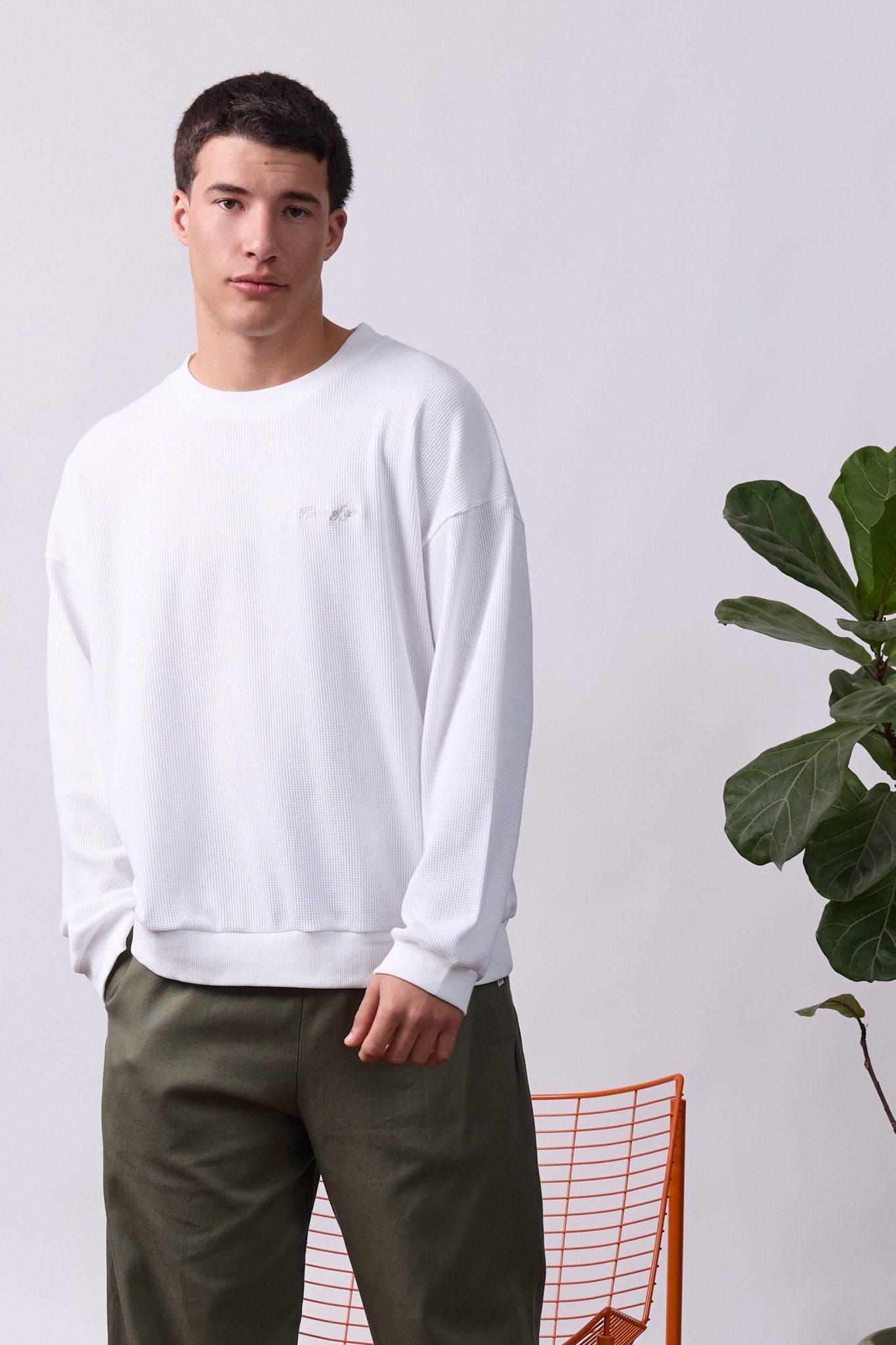 Vintage Waffle Sweatshirt – White - GON