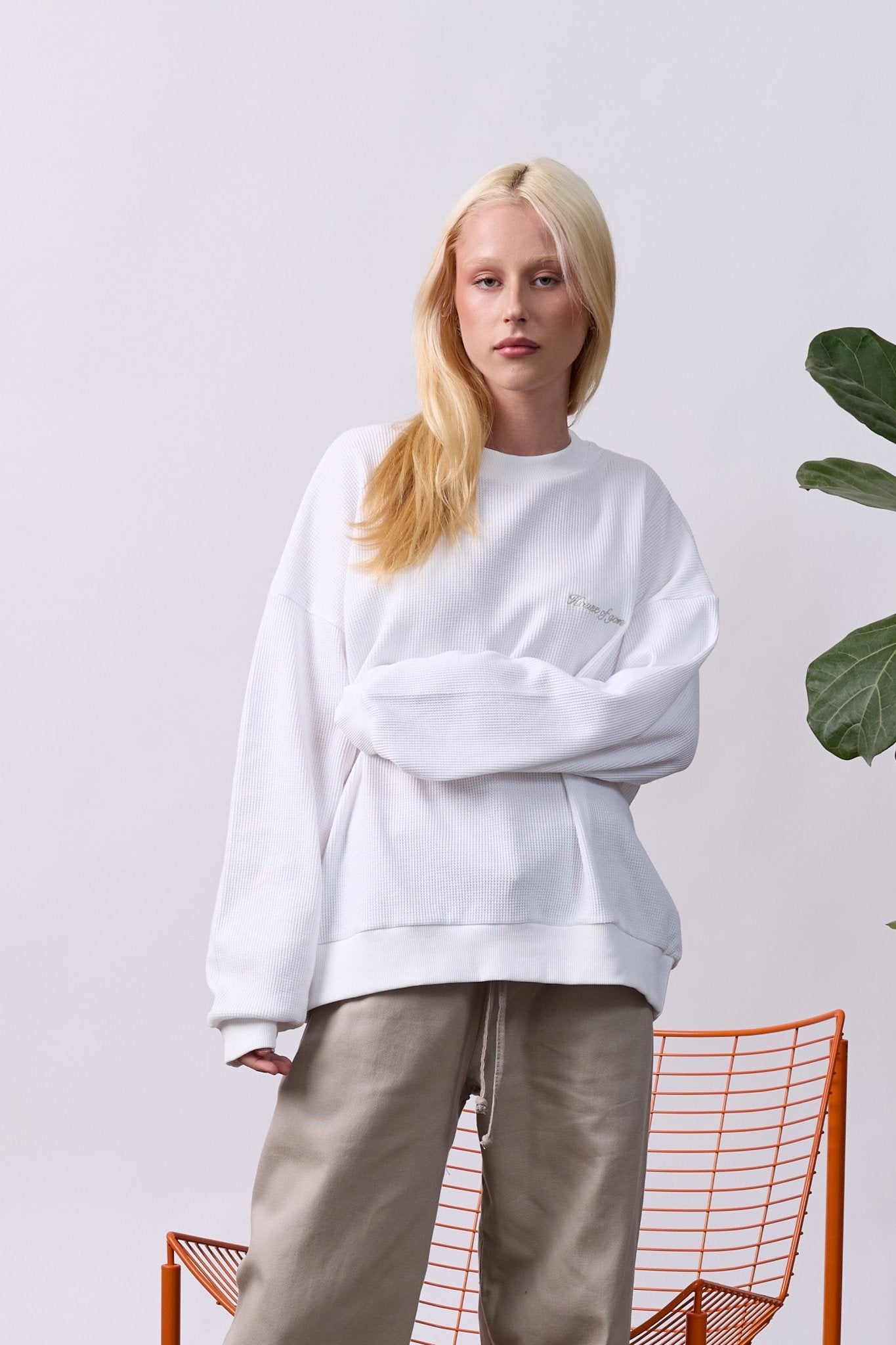 Vintage Waffle Sweatshirt – White - GON
