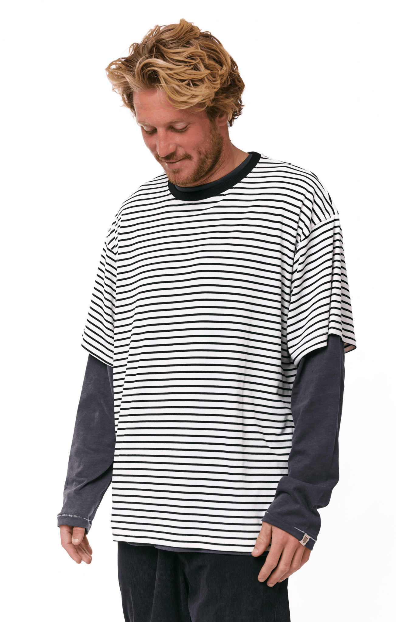 White & Black Stripes T-Shirt - GONSURFING