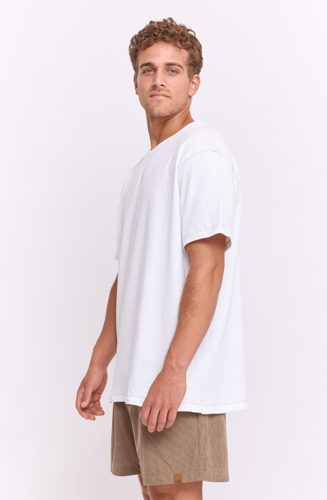 White - stitches t-shirt - GONSURFING